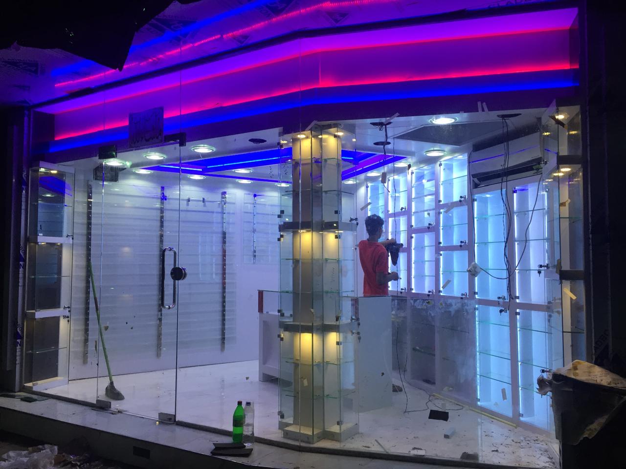 Royal Phone Showroom — photo 4